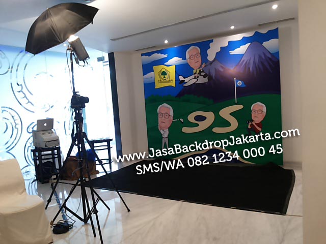 Backdrop Golf Golkar