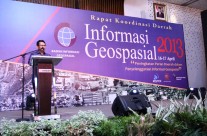 Backdrop Badan Informasi Geospasial